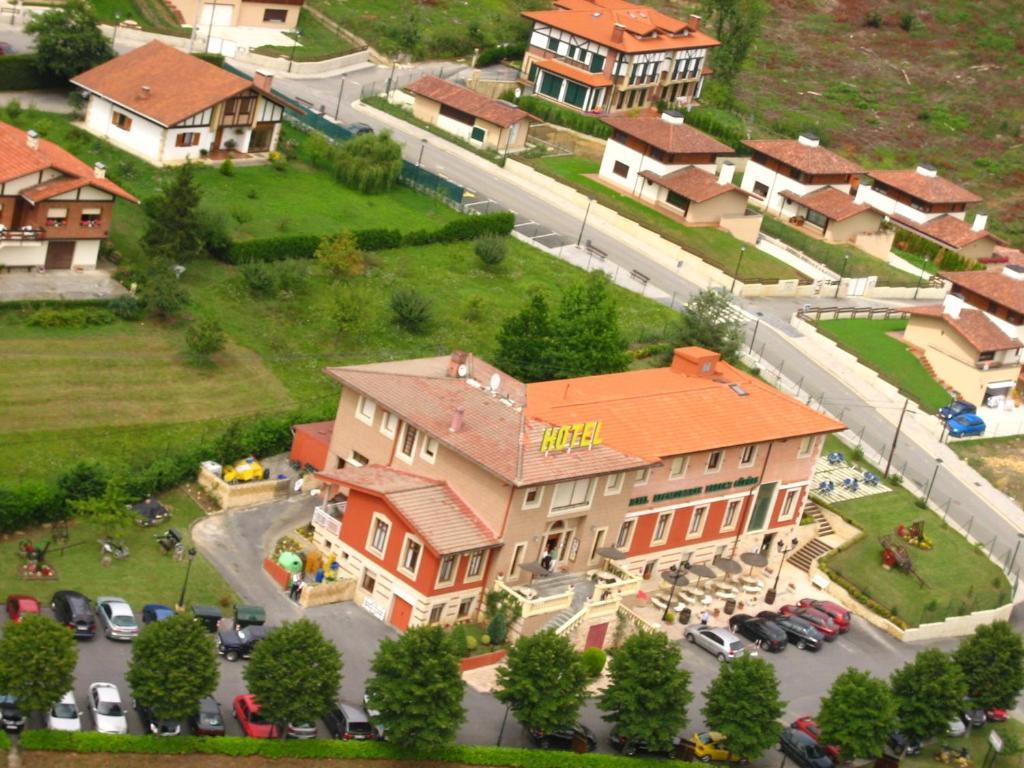 Hotel Erreka Güeñes Zewnętrze zdjęcie